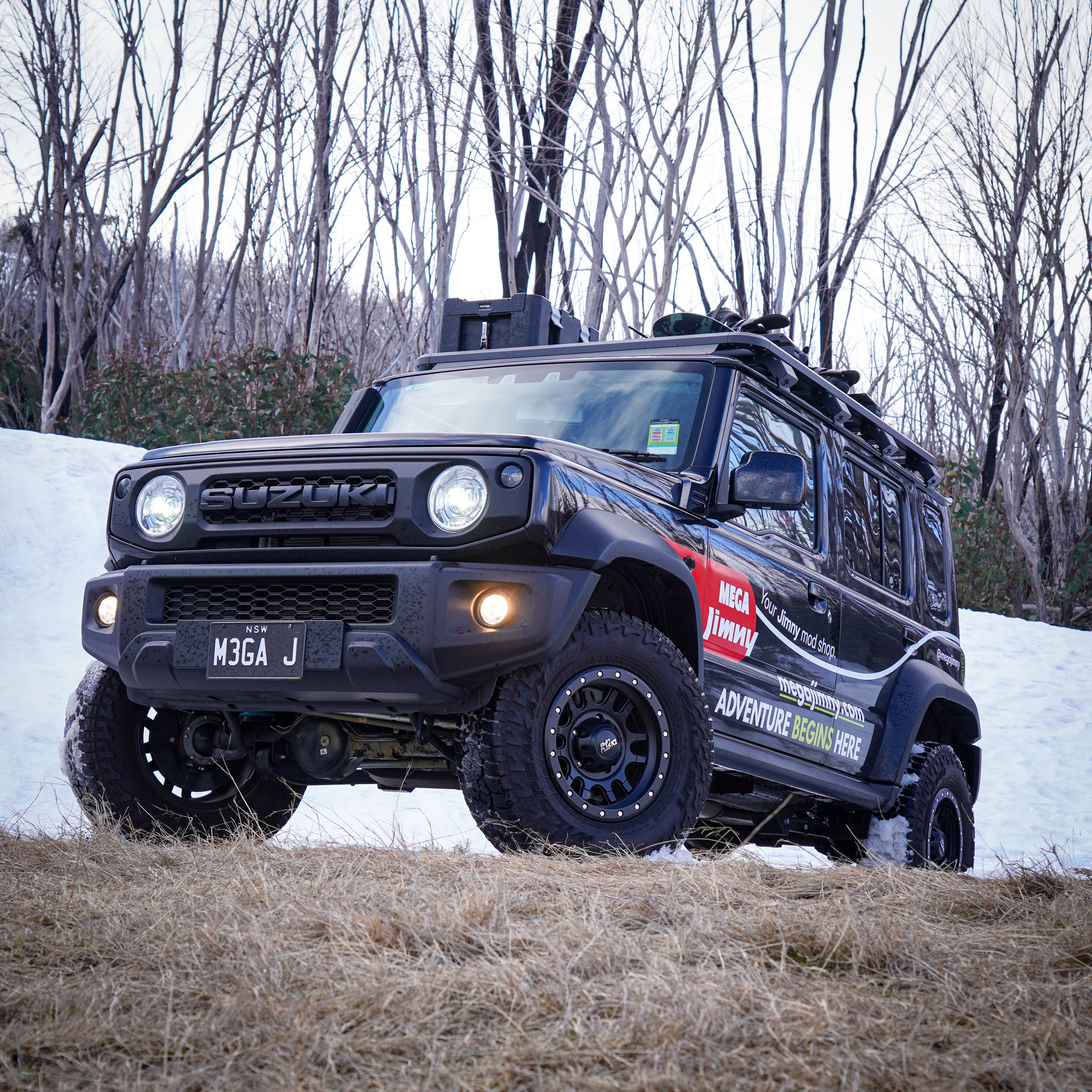 Roaming Horizons Tactical Badge (JB74/JC74 Jimny) – Mega Jimny PTY LTD