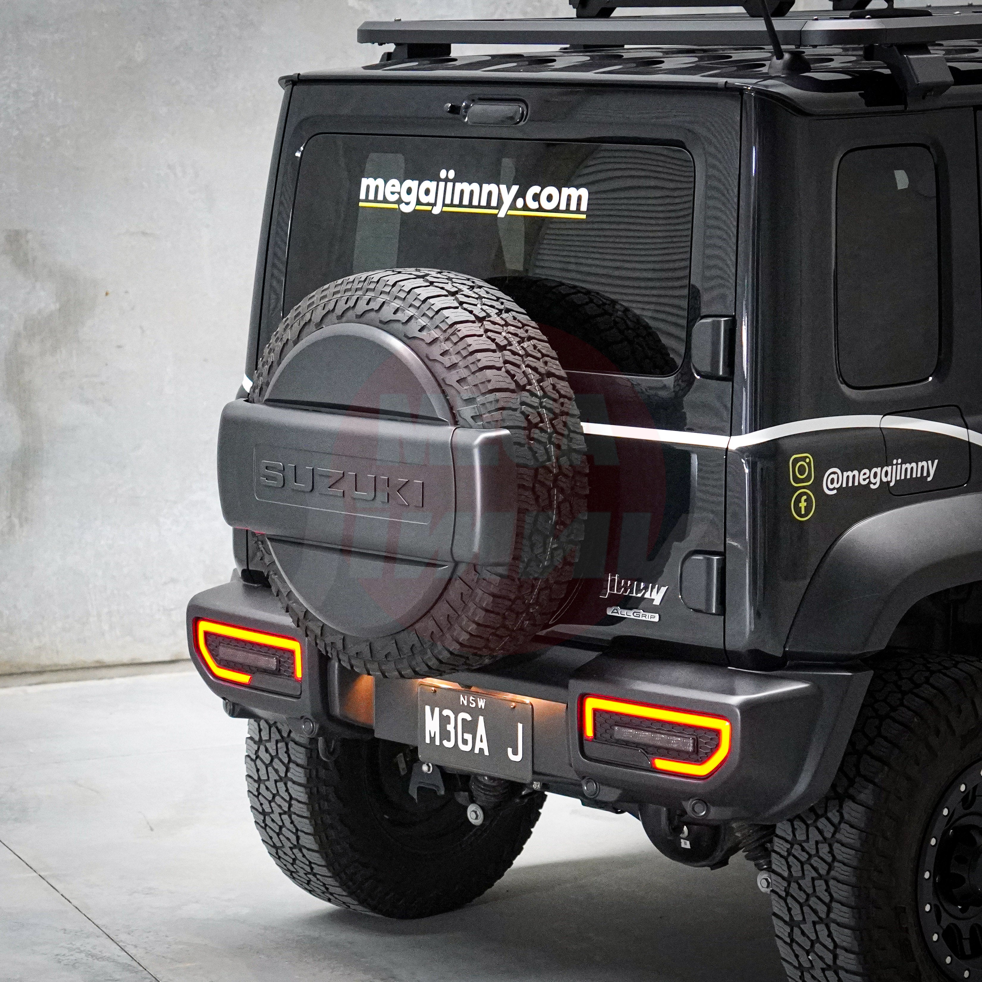 ダイハツ　ネイキッド　magical gear STYL Arctis 'Night' LED Tail Lights (JB74/JC74 Jimny) – Mega Jimny